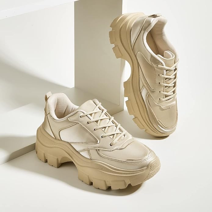 Sneakers Aura Walk: Plataforma Chunky & Efecto Holográfico