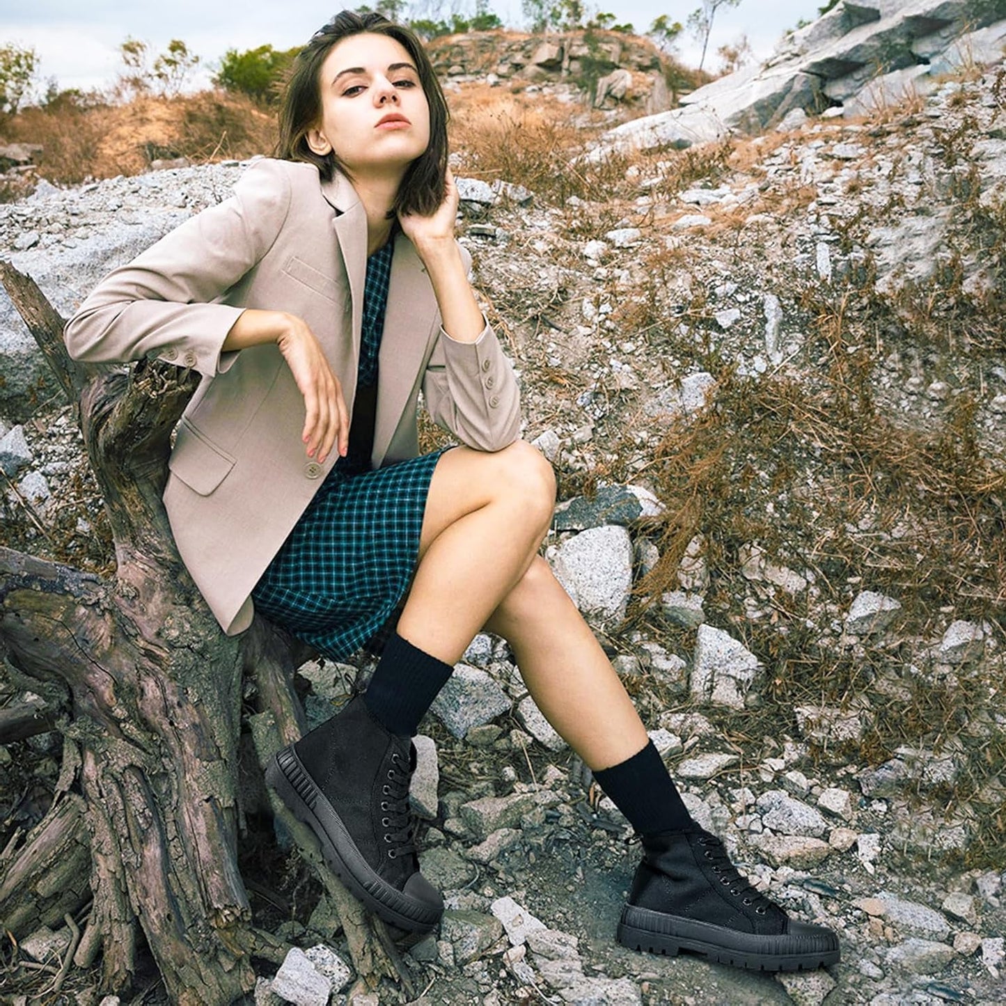 Sneaker Boot Soho: Plataforma Chunky & Canvas Premium