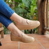 Mocasín Classic Daily: Charol Premium con Suela Confort (El Best Seller)