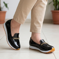 Mocasines Modernos con Cadena Decorativa