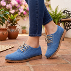 Mocasin Bajo con Cordones hecho de Tela de Jean