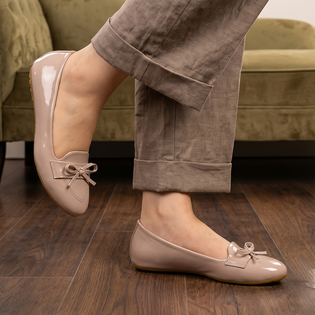 Zapatos Flats Dulce Encanto con Adorno y hechos en charol brillante