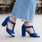 Zapato unido de en medio, tacon de 9 centimetros de alto