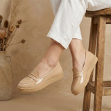 Mocasín Classic Daily: Charol Premium con Suela Confort (El Best Seller)