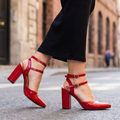 Tacones Brillantes: con Diseño Refinado