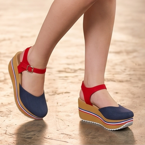 Plataformas, colores alegres, hecha de tela de jean