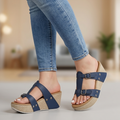 Elegancia Rústica: Sandalias con Plataforma y Hebillas