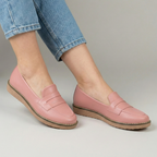 Mocasín Iconic Stitch: El Toque Trendy