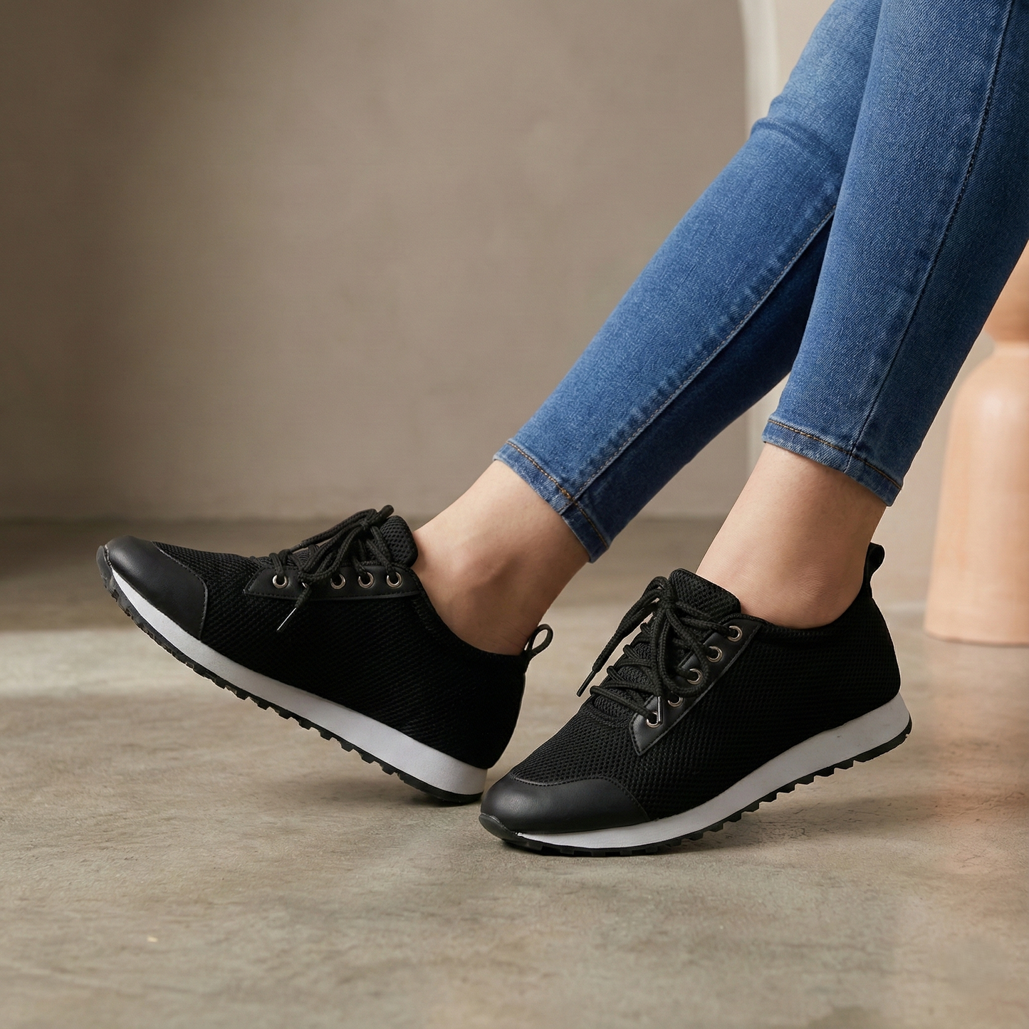 Urban Active Tenis: Ligereza y Estilo