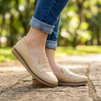 Mocasín Iconic Stitch: El Toque Trendy