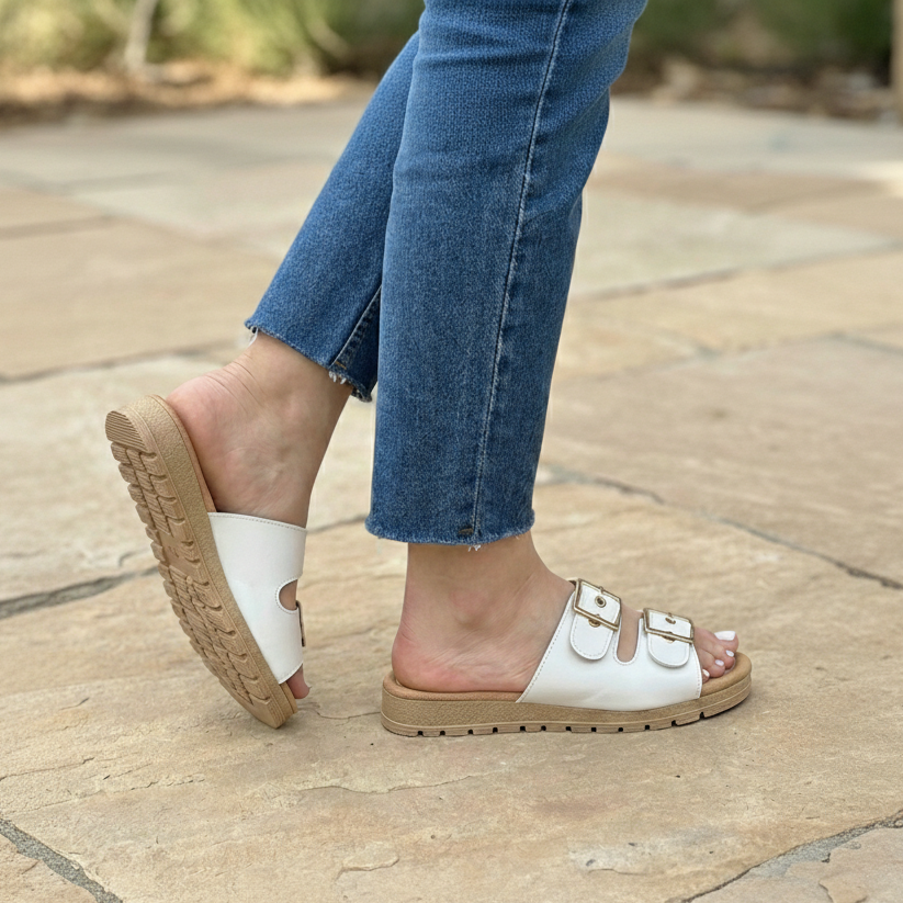 Sandalia Perfect-Fit: Innovación Hebillas Ajustable & Confort