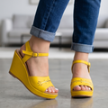 Sandalias Elevadas con Ajuste Perfecto
