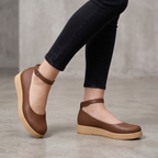 Zapato Casual Clásico con Correa Ajustable y Suela Confort