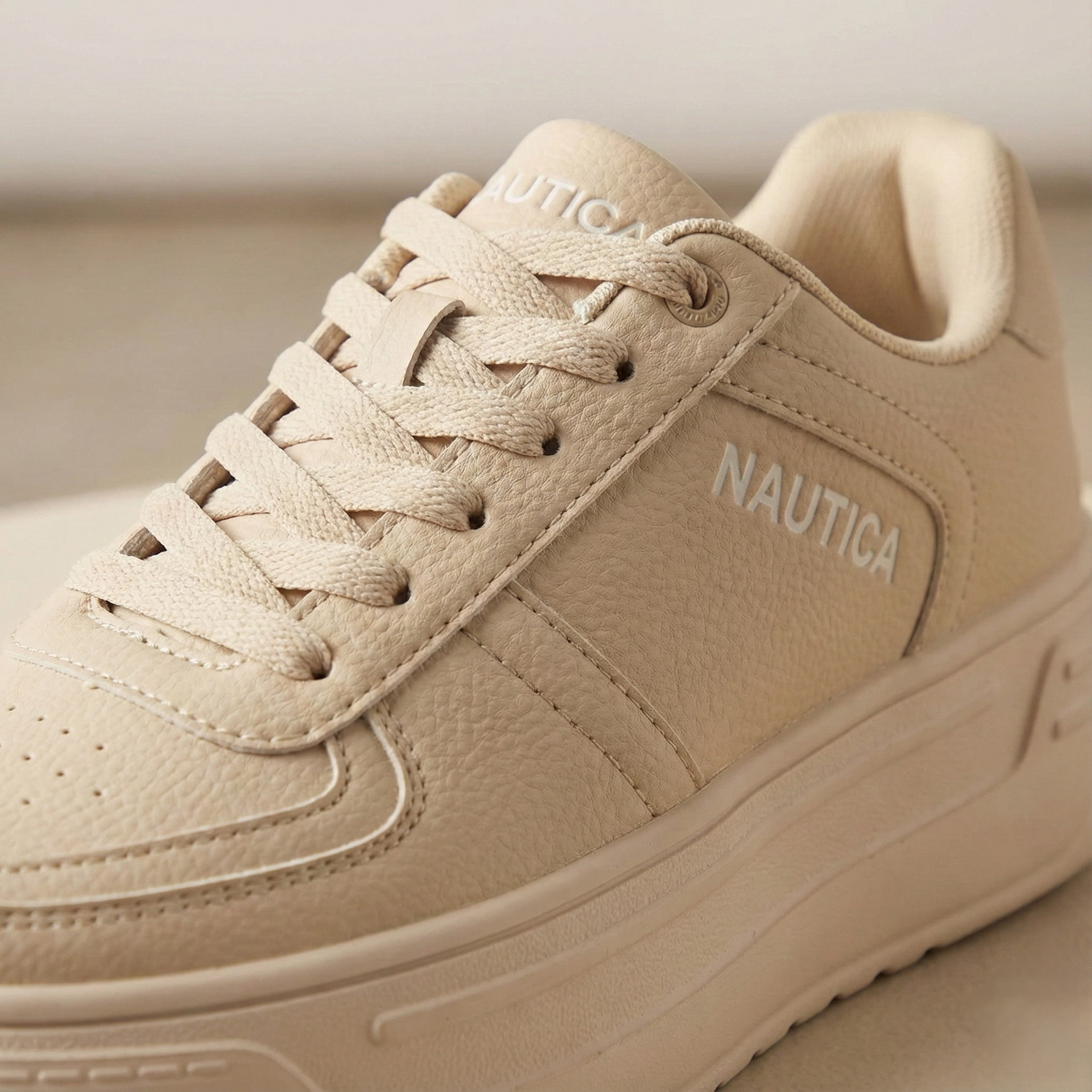 Tenis Plataforma Rayburn: Altura Chunky & Tono Hueso