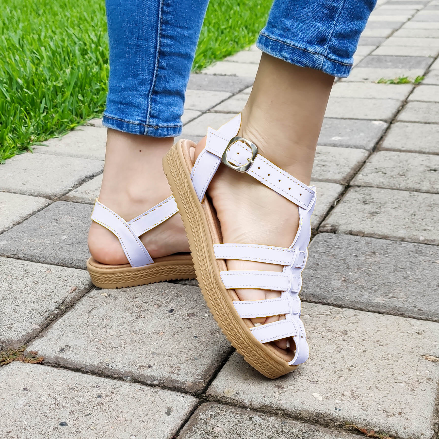 Sandalias Con Fajas Cruzadas Excelente Soporte Blanco / 35 Normal Zapatos Bajitos