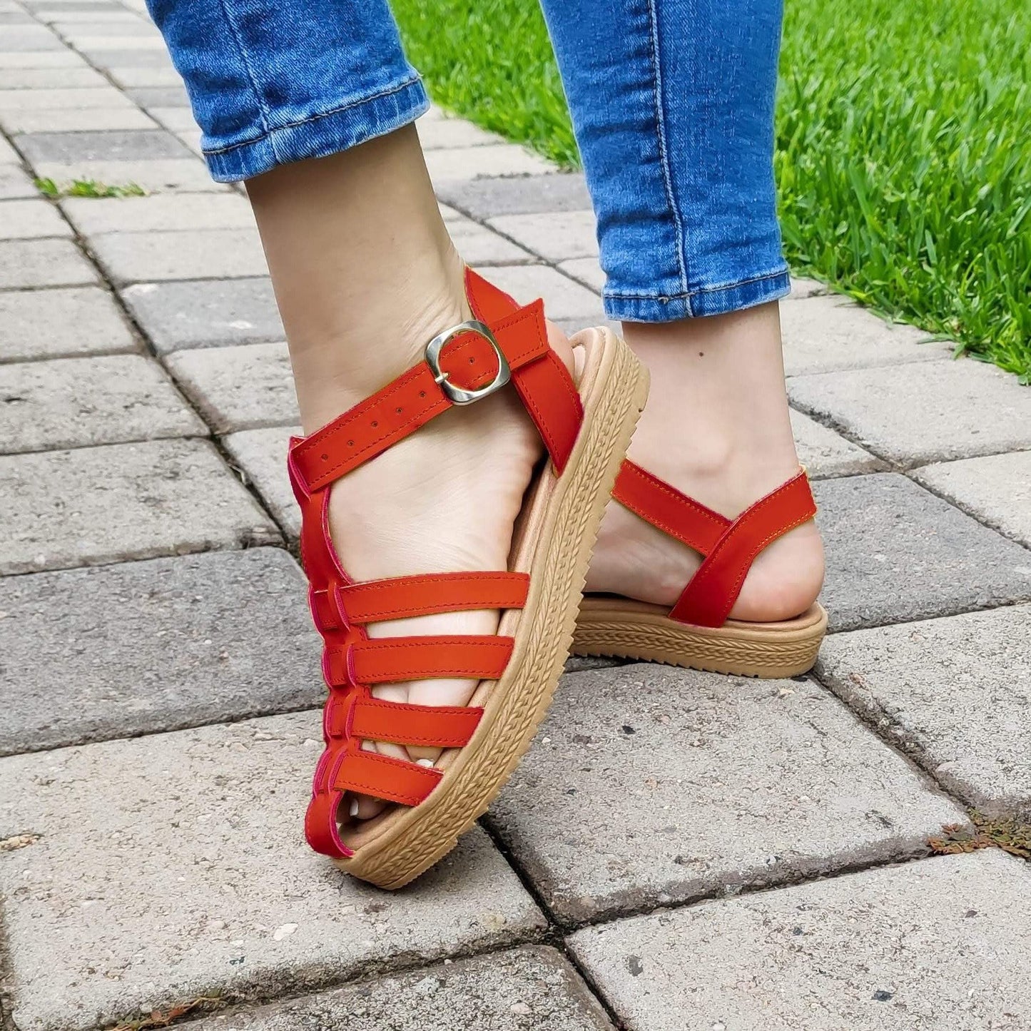 Sandalias Con Fajas Cruzadas Excelente Soporte Rojo / 35 Normal Zapatos Bajitos