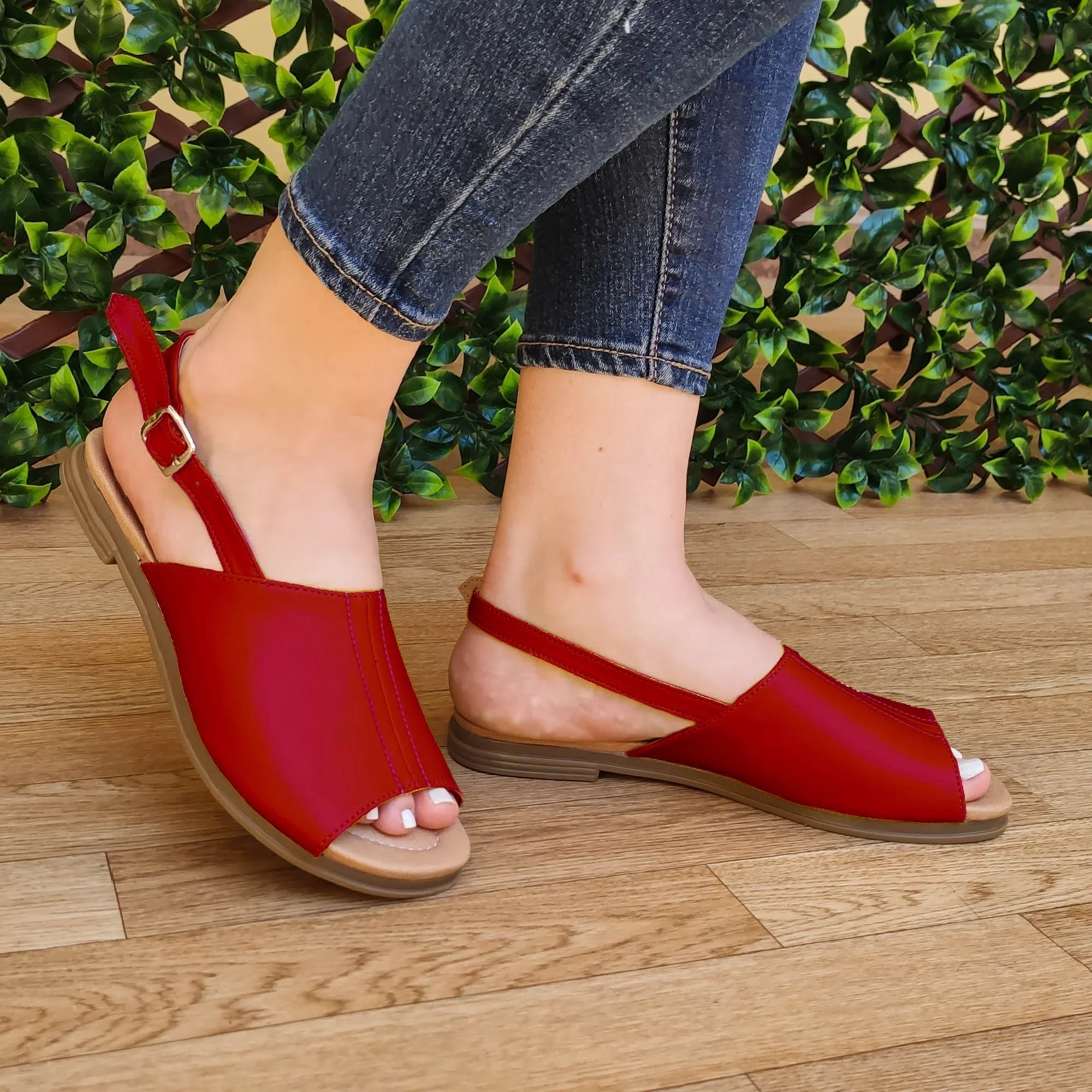 Sandalia bajita semi cerrada Rojo / 35 / Normal Zapatos bajitos