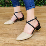 Lindo Zapato Con Un Tacon Pequeño. Estiliza Tu Figura Y Te Aporta Elegancia Beige / 35 Normal