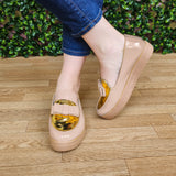 Mocasin De Charol Con Chongo Y Decorado Dorado Enfrente Beige / 35 Normal Zapatos Bajitos