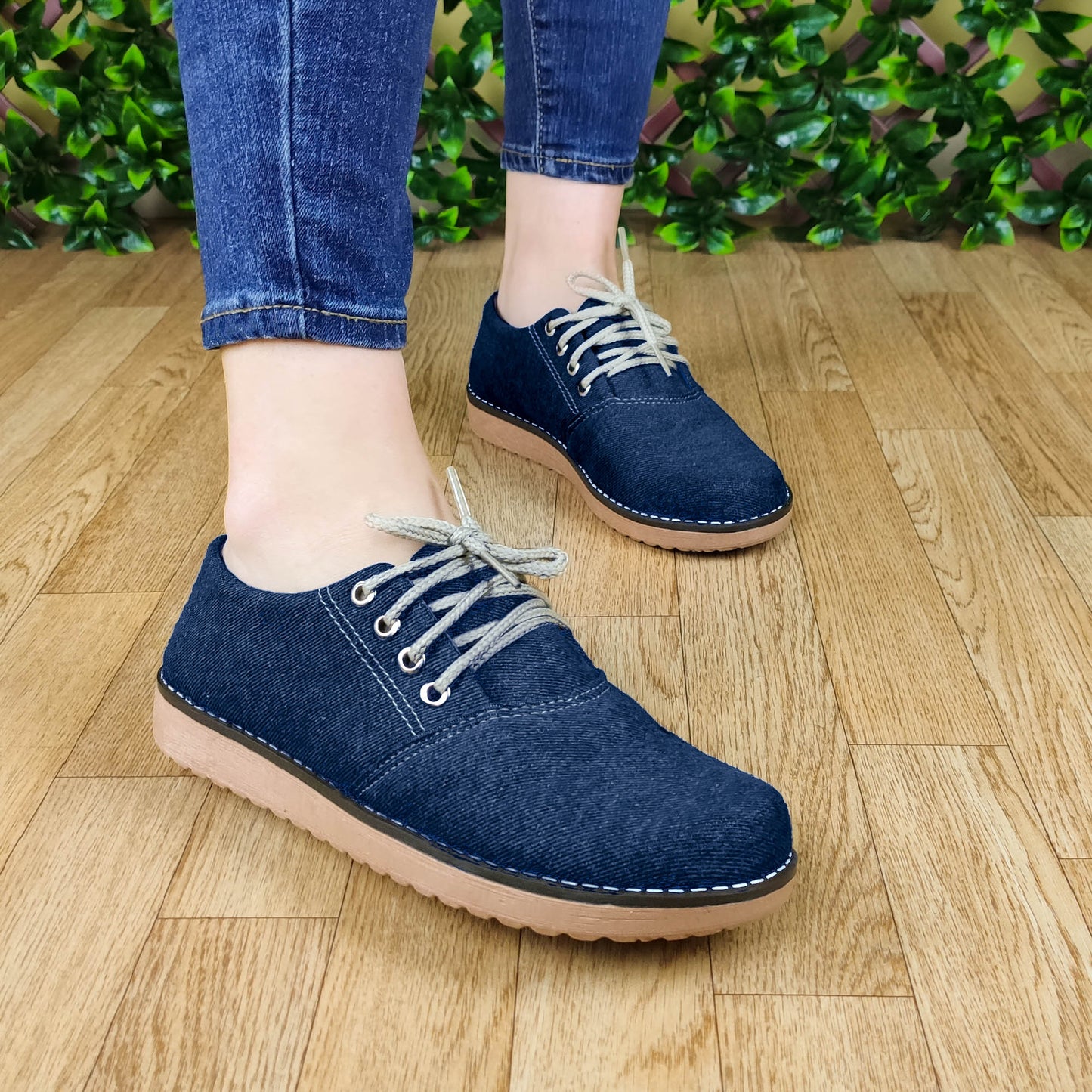 Zapato Bajito De Cordones Hecho Tela Jean. Fáciles Combinar Con Cualquier Ropa Jean Oscuro / 35