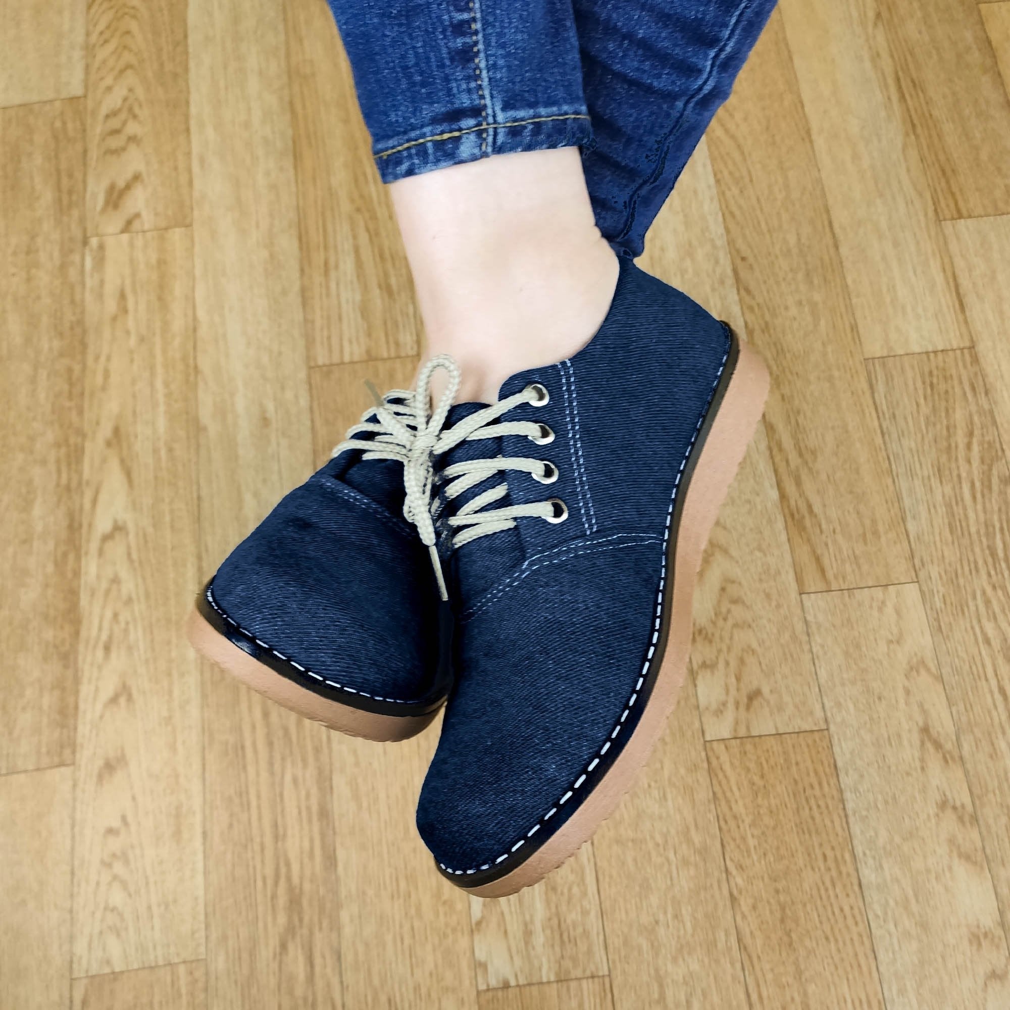 Zapato Bajito De Cordones Hecho Tela Jean. Fáciles Combinar Con Cualquier Ropa Zapatos Bajitos