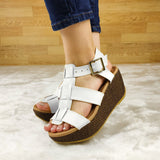 Plataforma Oscura Hecha Con Cuerina Blanco / 34 Normal Zapatos Medianos