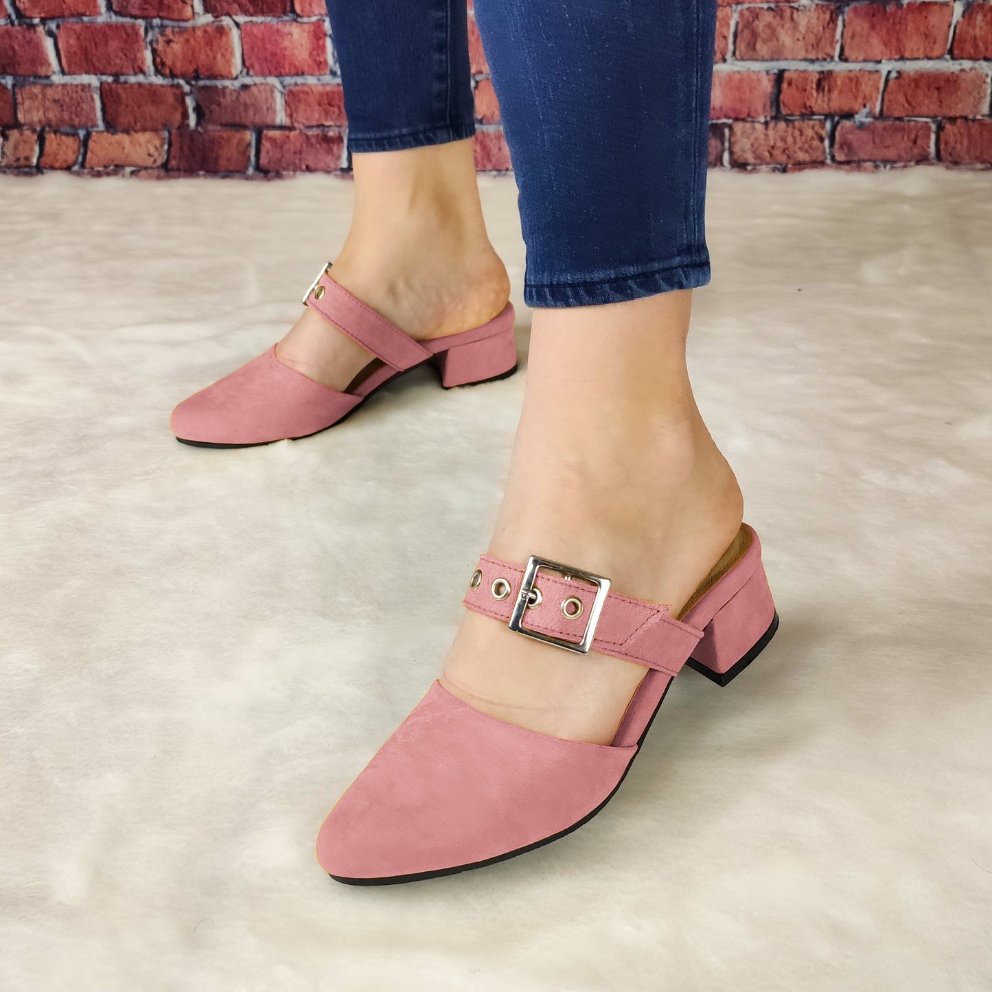 Calzado Con Taconcito Cerrado De Enfrente Puntudo Rosado / 35 Normal Zapatos Bajitos