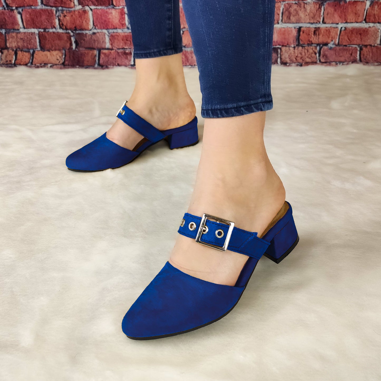 Calzado Con Taconcito Cerrado De Enfrente Puntudo Azul / 35 Normal Zapatos Bajitos