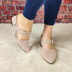 Calzado Con Taconcito Cerrado De Enfrente Puntudo Beige / 35 Normal Zapatos Bajitos