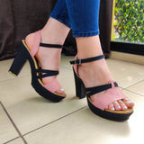 Zapato En Combinación Con El Color Negro. Elige La Combinacion Que Mas Te Guste Rosado / 35 Normal