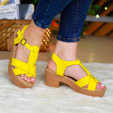 Bellos Tacones Hechos Cuerina Con Suela Beige Amarillo / 35 Normal Zapatos Medianos