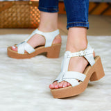 Bellos Tacones Hechos Cuerina Con Suela Beige Blanco / 35 Normal Zapatos Medianos