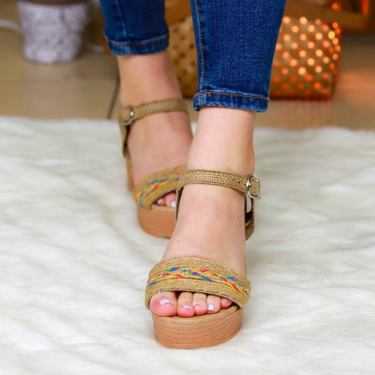 Tacones Hechos De Tela Yute Y Colorida Zapatos Medianos