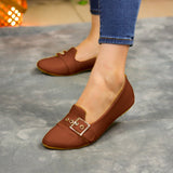 Elegancia Casual Diaria: Zapatillas Versátiles Con Detalle Metálico Cafe / 35 Normal Zapatos Bajitos