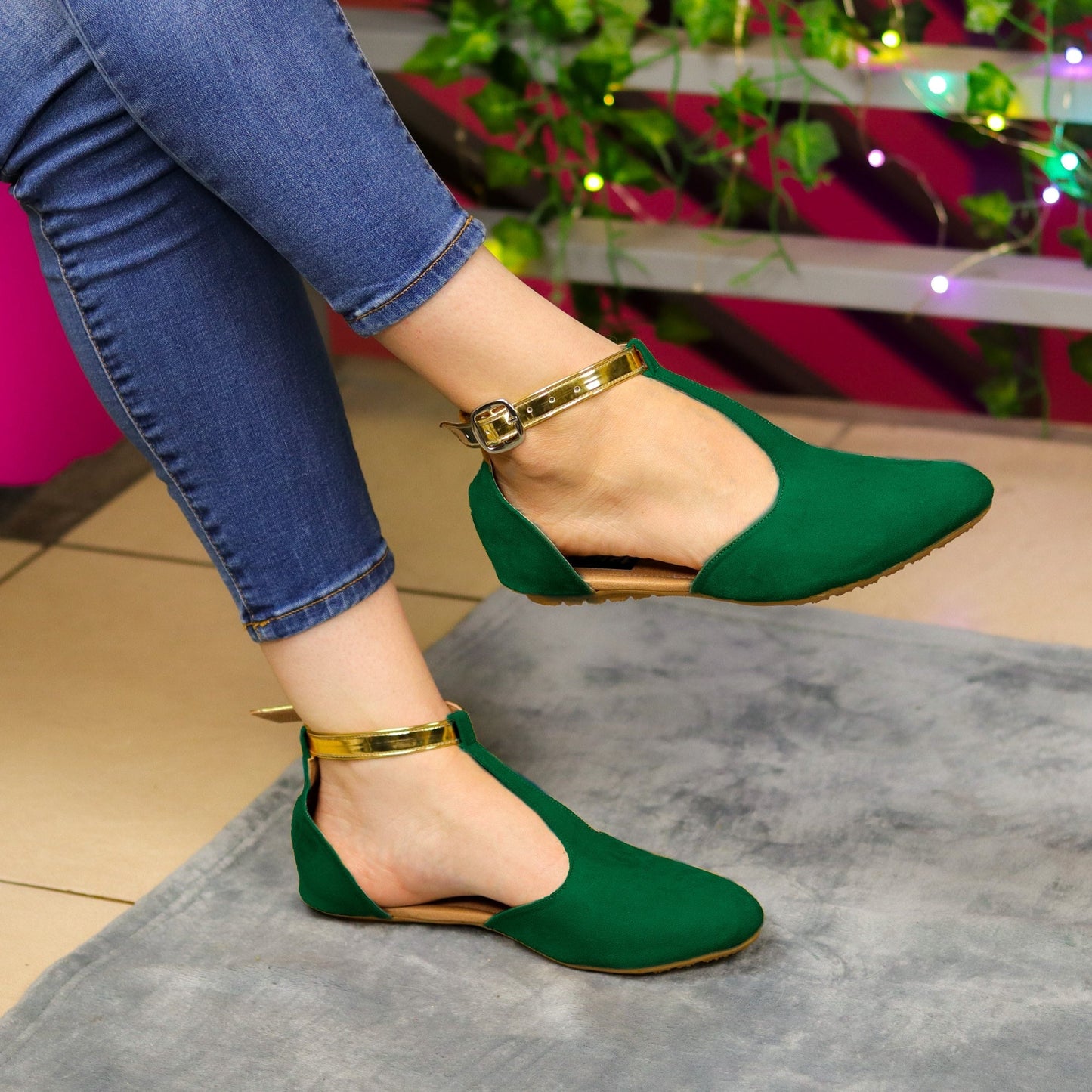 Elegantes Flats Semi Abierta Con Faja Ajustable En Color Dorado. Verde / 35 Normal Zapatos Bajitos