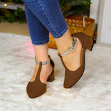 Sutileza Y Carácter: Zapatos Con Tacón Bajo Correa Elegante Medianos