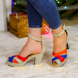 Sandalias Coloridas De Tacón Alto: Estilo Vibrante Y Veraniego Zapatos Medianos