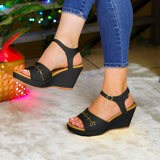 Sandalias Elevadas Con Ajuste Perfecto Zapatos Medianos