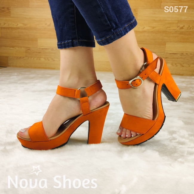 Calzado Hecho De Gamuza Estilo Tacon Cuadrado Anaranjado / 35 Normal Zapatos Altos