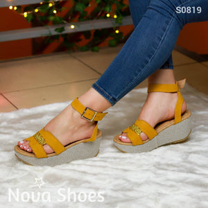Calzado Para Dama Femenino Hecho De Gamuza Decorado Amarillo / 34 Normal Zapatos Medianos