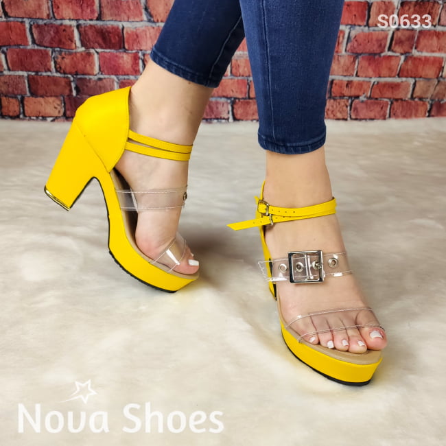 Complejo Zapato De Tacón Pequeño. Hecho Cuerina Y Fajas Transparentes Amarillo / 35 Normal Zapatos