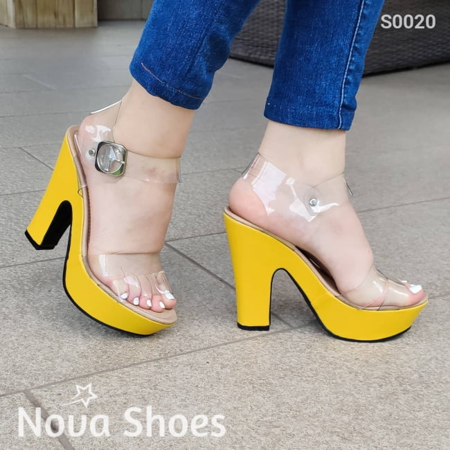 Despampanantes Zapatos Altos Colorido De La Parte Del Tacon Y Con Fajas Totalmente Transparentes