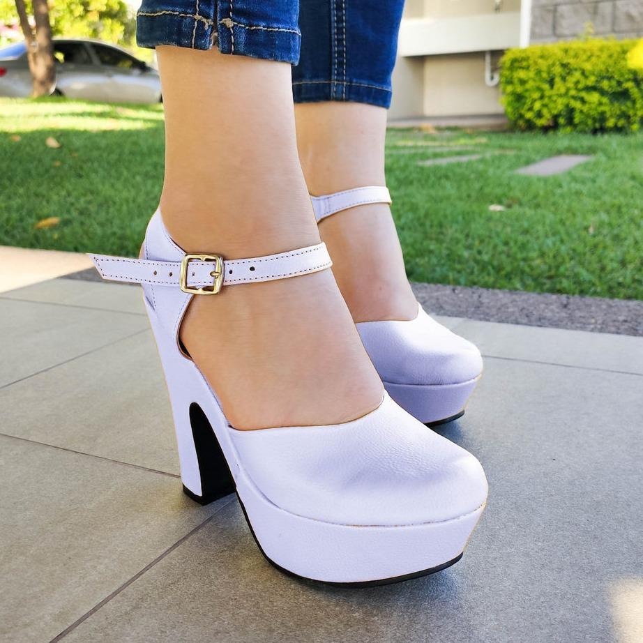 Zapato Alto Cerrado De Enfrente Blanco / 35 Normal Zapatos Altos