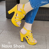 Este Estilo Te Hara Sentir Sexy Al Mismo Tiempo Que Le Da A Tu Outfit. Zapato Con Fajas Entrelazadas