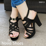 Este Estilo Te Hara Sentir Sexy Al Mismo Tiempo Que Le Da A Tu Outfit. Zapato Con Fajas Entrelazadas