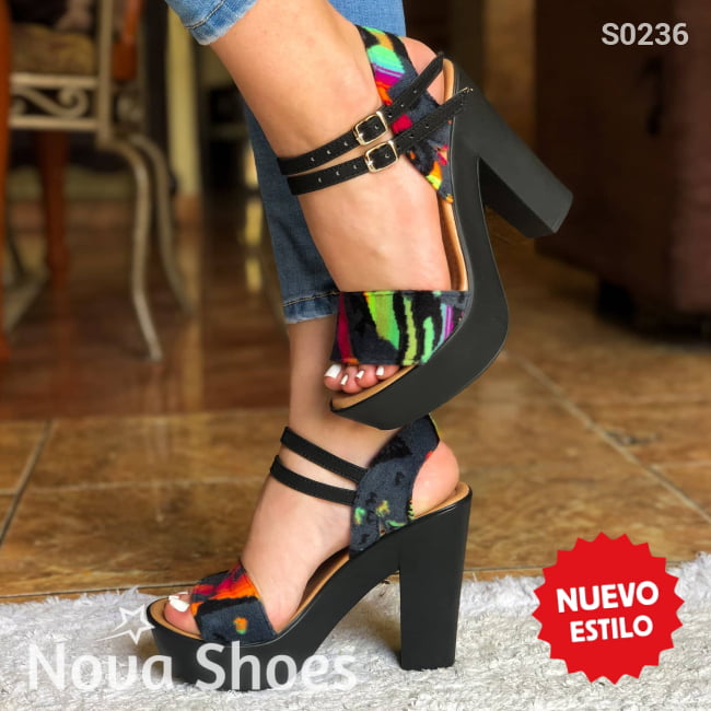 Exotico Zapato Colorido Con Suela De Tacon Resina Negra Zapatos Altos