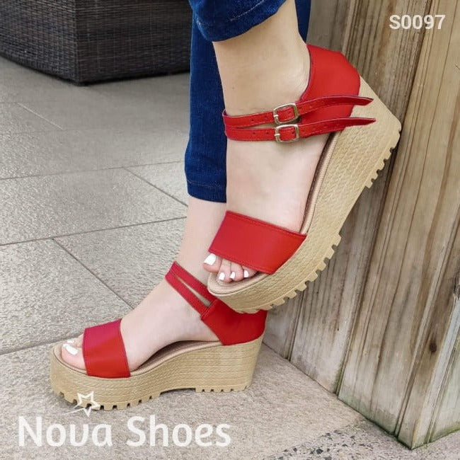 Hermosa Sandalia Con Faja Gruesa Suela Rojo / 35 Normal Zapatos Medianos