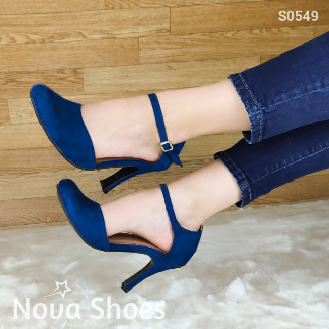 Hermoso Zapato Cerrado De Tacon Delgado No Tan Alto Hecho Gamuza Azul / 35 Normal Zapatos Medianos