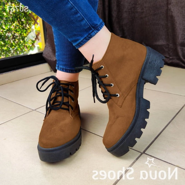 Imponente Y Hermoso Calzado Estilo Botin Varios Colores Cafe / 35 Normal Zapatos Medianos