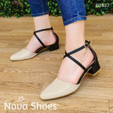 Lindo Zapato Con Un Tacon Pequeño. Estiliza Tu Figura Y Te Aporta Elegancia Beige / 35 Normal